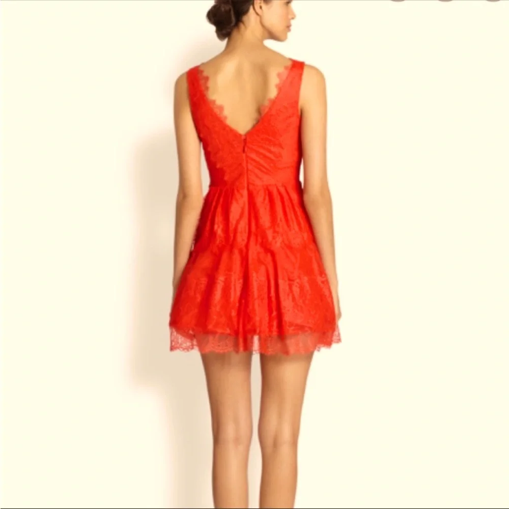 NWOT Revolve Willa BCBGMaxAzria Lace Sleeveless Fit & Flare Dress Red Size Large - Picture 4 of 13